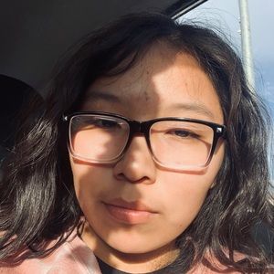 Meet your Posher, April